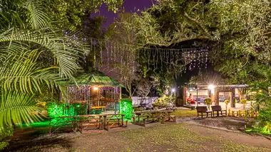 Nutting House - Accommodation, Conferences & Functions